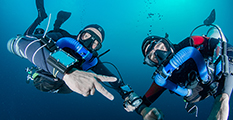 Sidemount Amed, centro de buceo tecnico, buzo tecnico